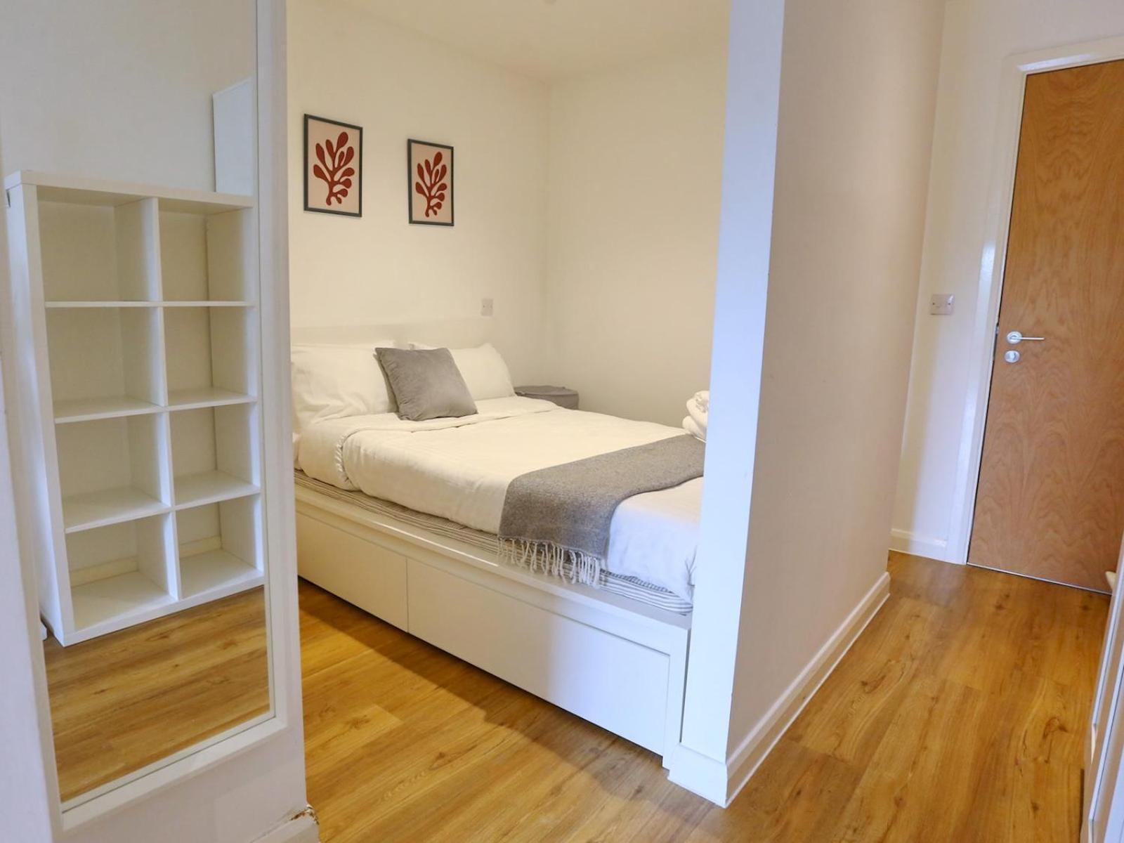 Holiday home Pets Welcome Mins From Salford Quays Uni Manc Pass The Keys Manchester
